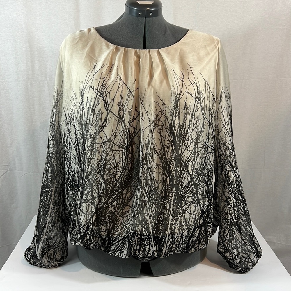 Roz & Ali Womens size 18/20 CREAM Long Sleeve Blouse w print
